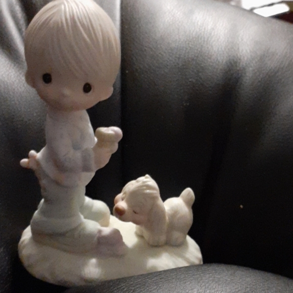 Precious Moments - Picture 1 of 2